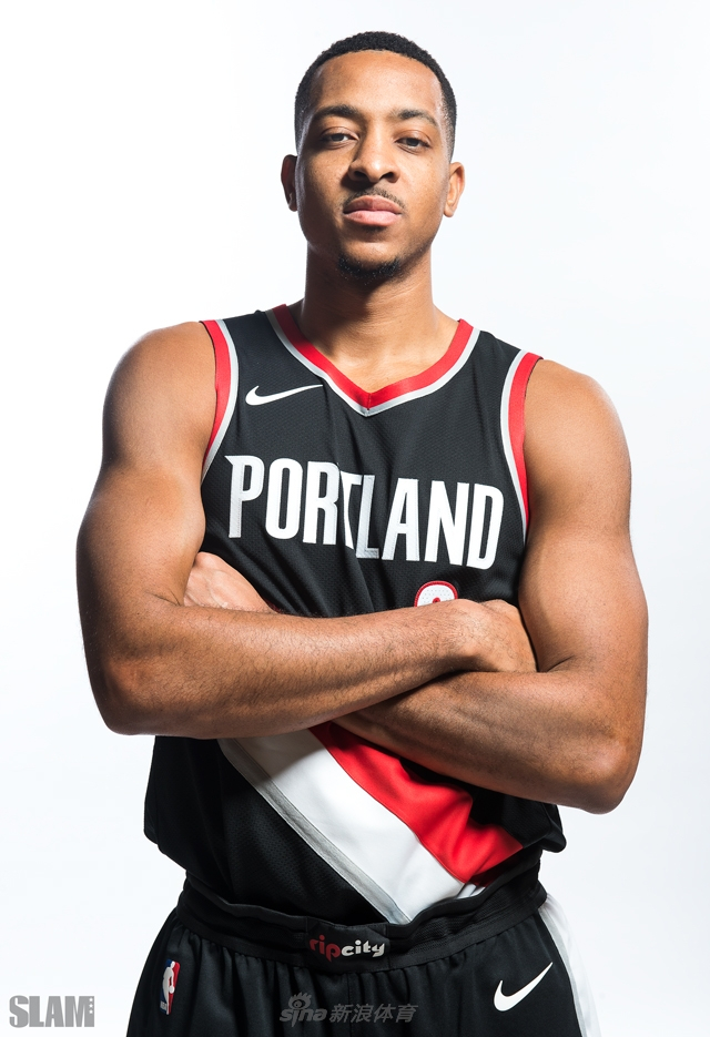 定地追逐自 定地追逐自