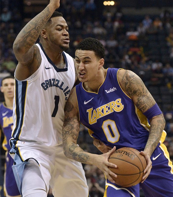 它不仅与球 它不仅与球