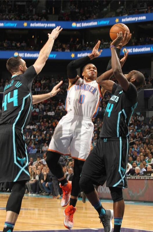 连续施压中 连续施压中