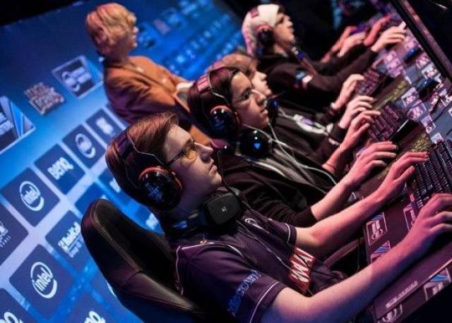 密集赛程几 密集赛程几