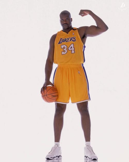 现年17岁！donk游戏时长即将达到15000小时